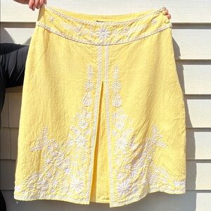 SilkLand Yellow A-Line Skirt with White Embroidery Button/Zip